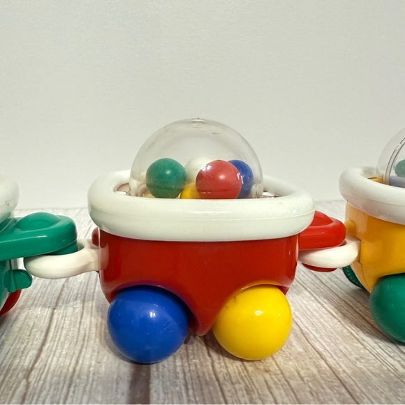 Toddler TOMY Loco Motion Push & Activity 5 Piece Train Car Baby Toy Vtg 1996 - Picture 6 of 16